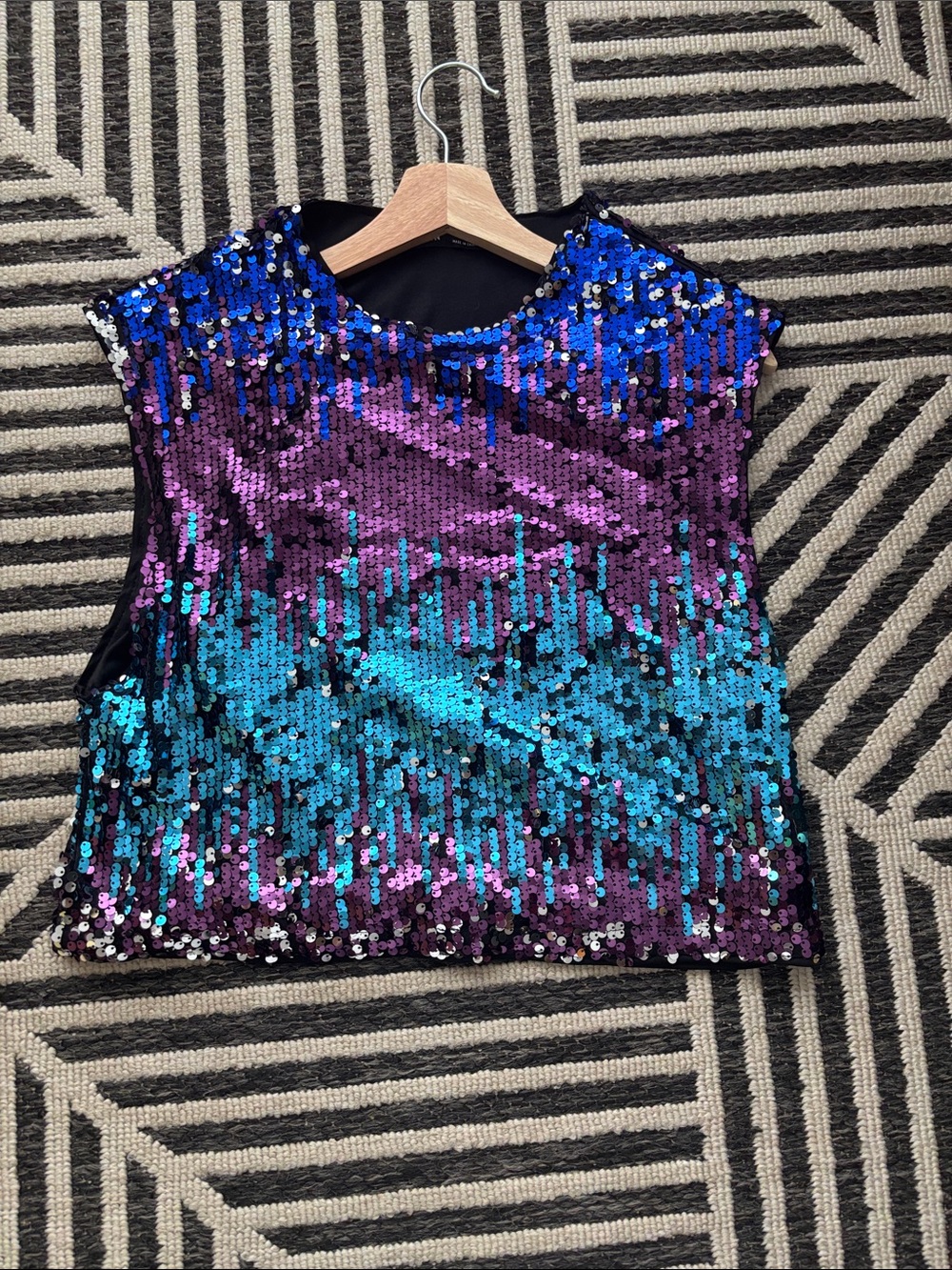 Sleeveless Sequin Ombre Tank Top - Blue & Purple